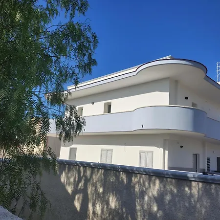 Апартаменты Sogno Blu Пульсано